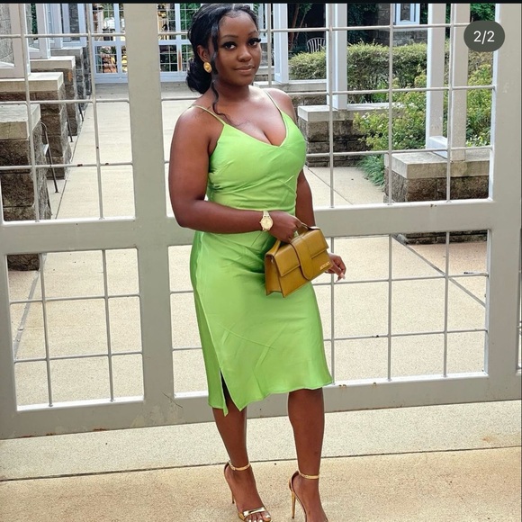 Silk Midi dress - Picture 7 of 7